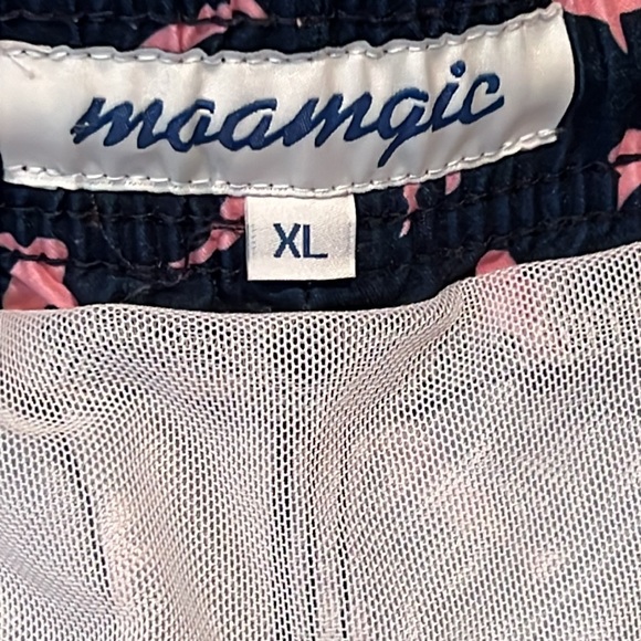 maamgic means Quick Dry printed swim trunks with  lining XL - Picture 6 of 7
